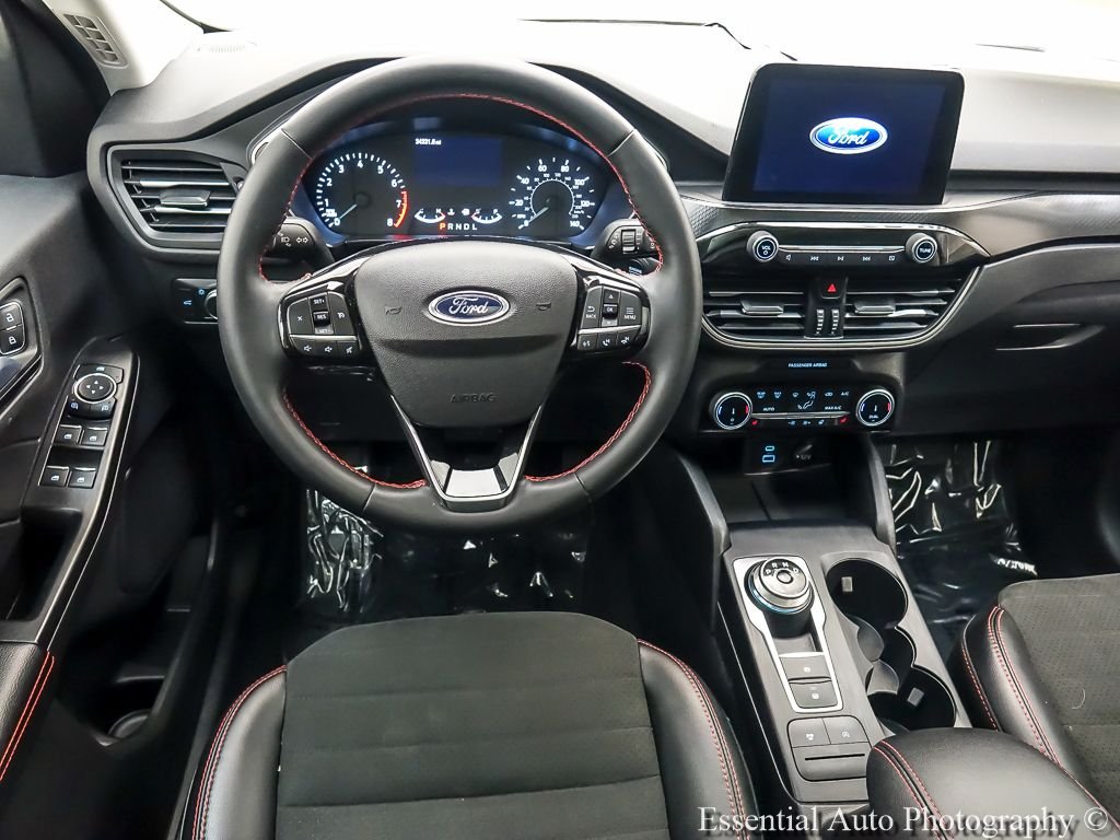 Certified Used 2022 Black Metallic Ford SEL image 14