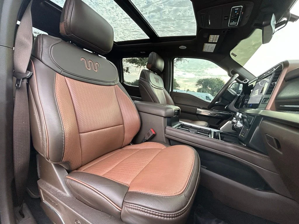 Used 2024 White Metallic Ford King Ranch image 30