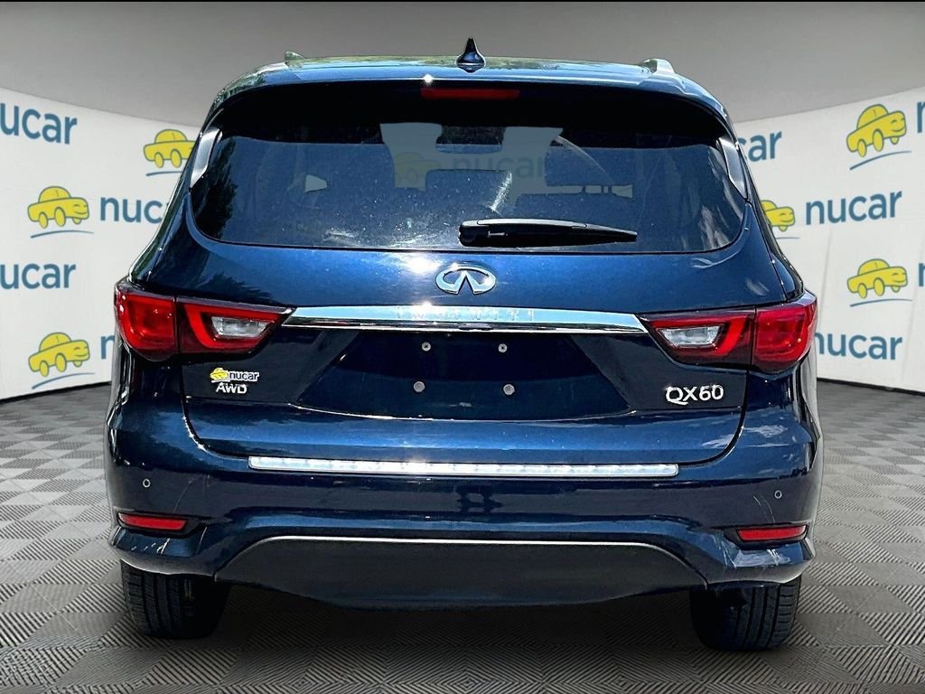 Used 2020 Hermosa Blue INFINITI LUXE image 5
