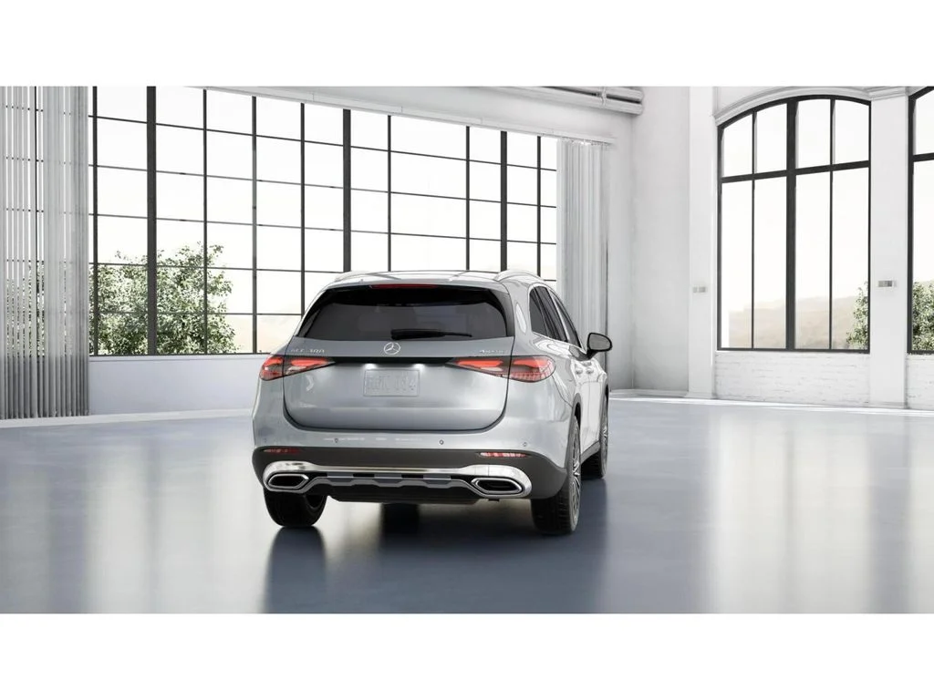 New 2027 Silver Mercedes-Benz GLC 300 image 24