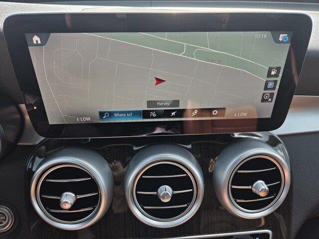 Used 2022 Graphite Grey Metallic Mercedes-Benz GLC 300 image 18