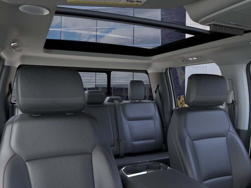New 2026 Star White Metallic Tri-Coat Ford F-250® Lariat® image 38
