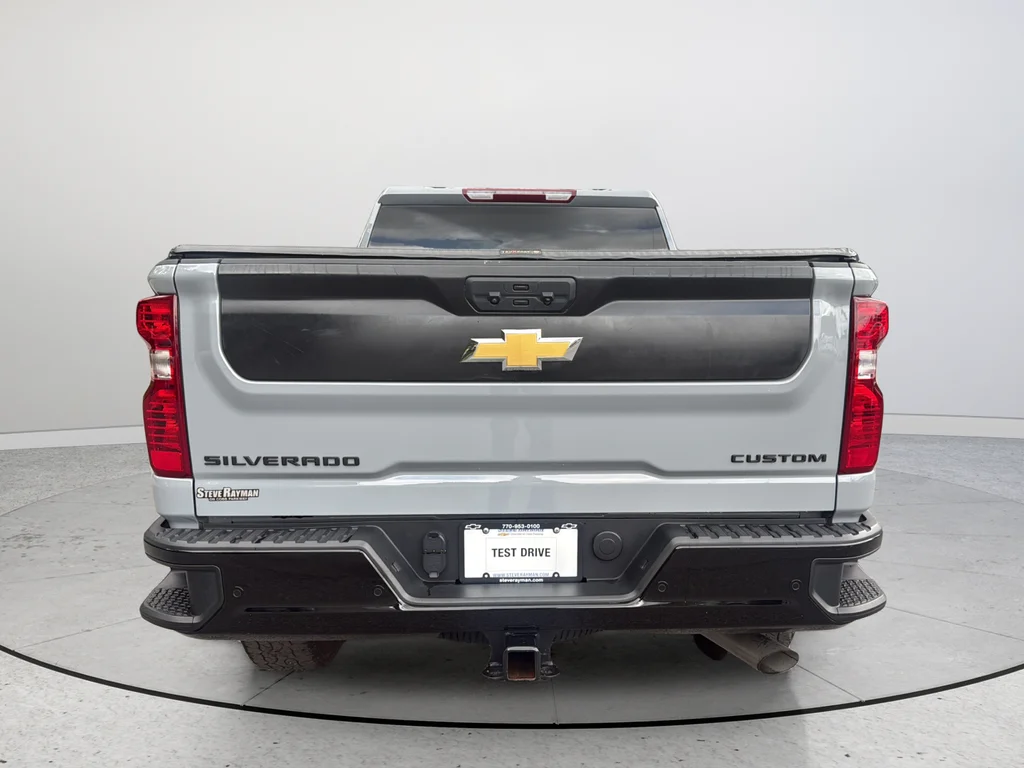 Used 2024 Gray Chevrolet Custom image 8