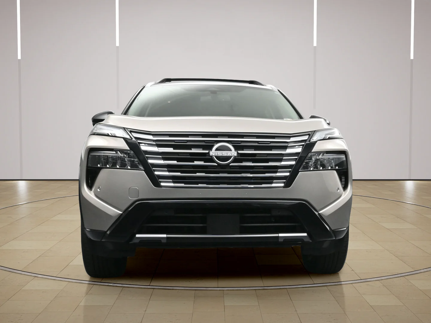 New 2026 Champagne Silver Metallic/Super Black Nissan Platinum image 26