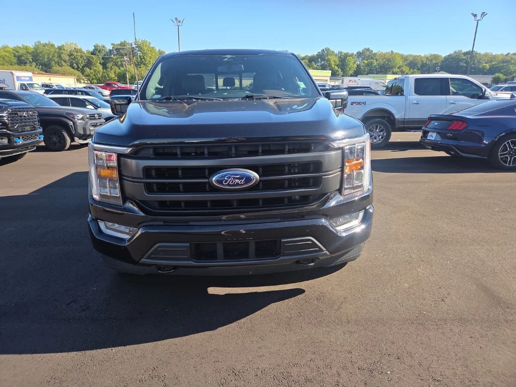 Used 2023 Black Ford Lariat image 3