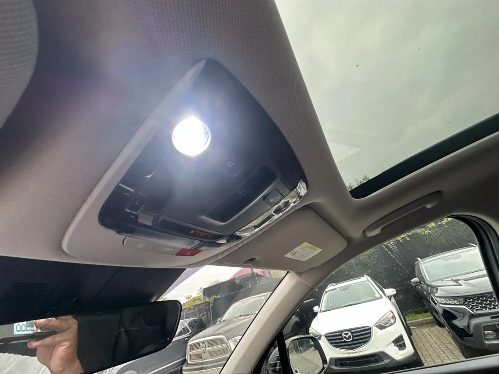 Used 2023 Gray Kia X-Line S image 19