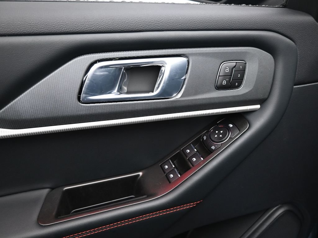 New 2026 Vapor Blue Metallic Ford ST-Line image 10