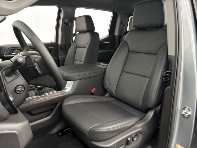 New 2026 Sterling Metallic GMC SLT image 18