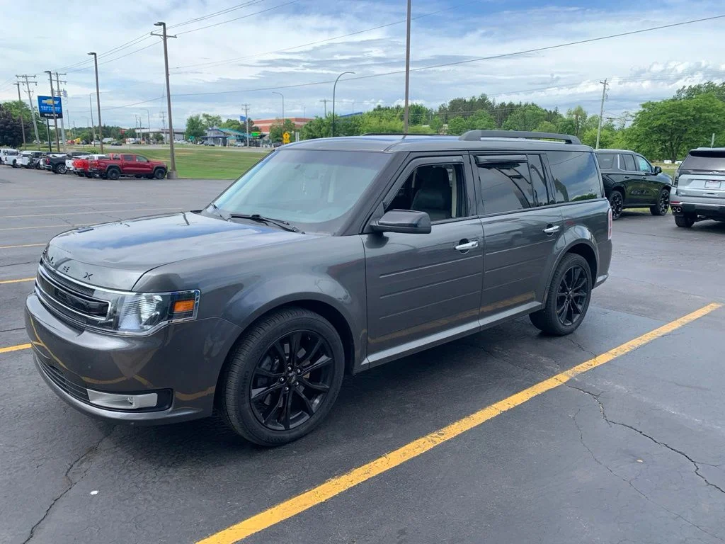 2019 Ford Flex SEL AWD's photo