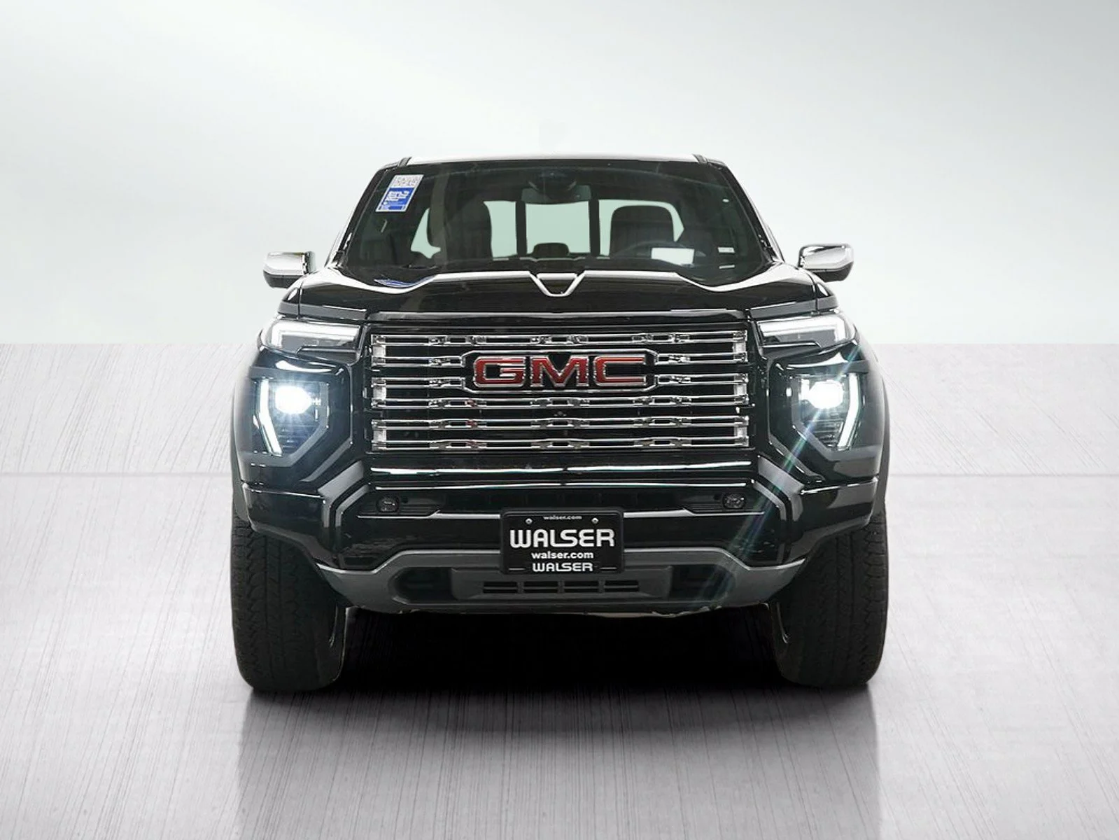 Used 2024 Onyx Black GMC Denali image 8