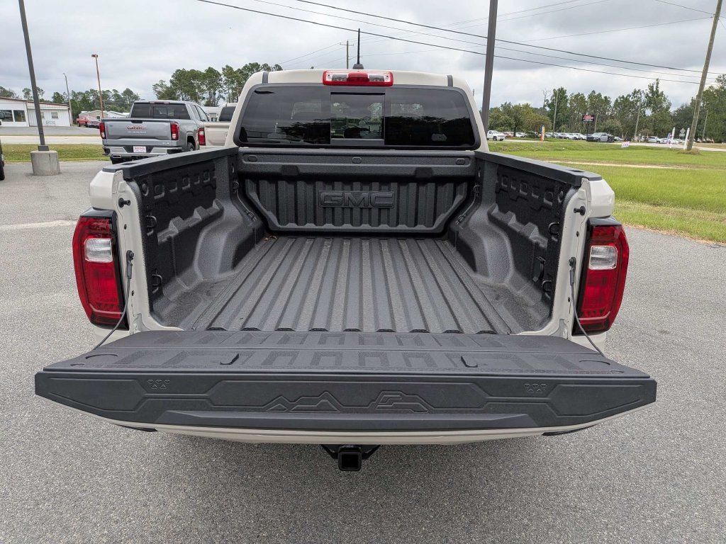 2026 GMC Canyon Elevation - Photo 13