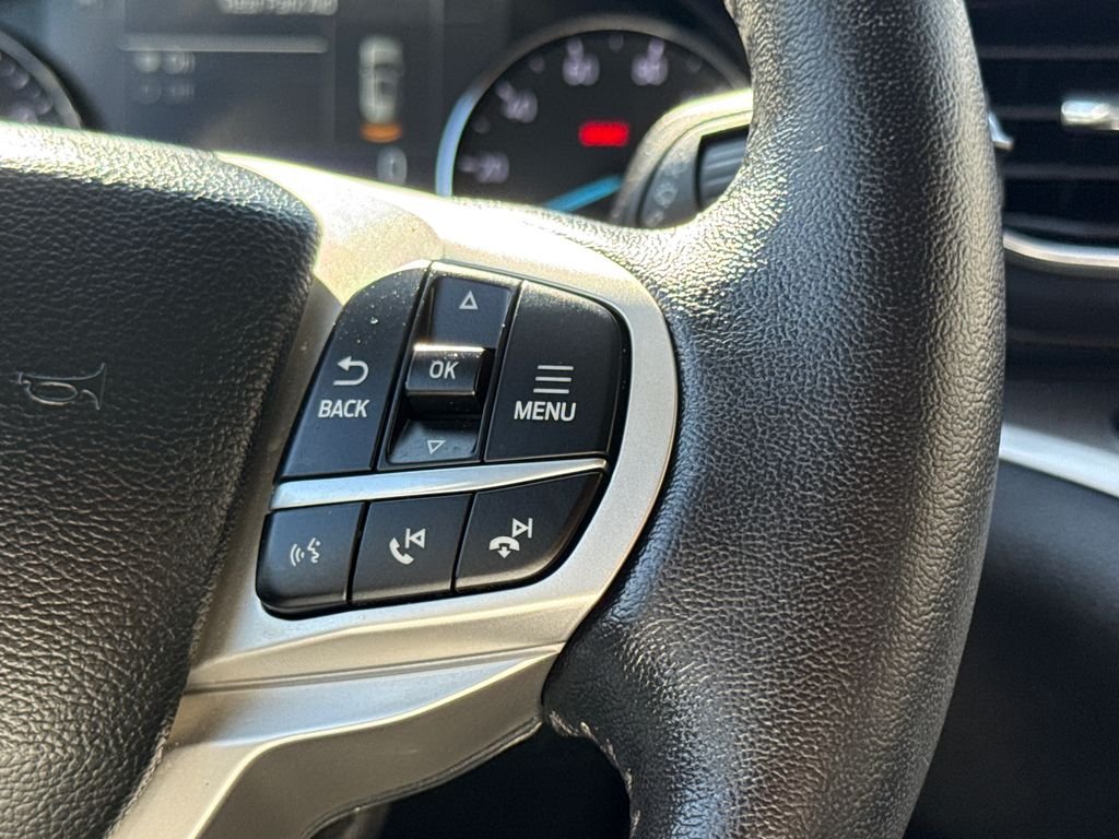 Used 2023 Black Ford XLT image 27