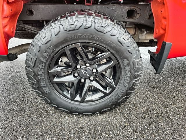 Used 2023 Red Chevrolet LT Trail Boss image 19