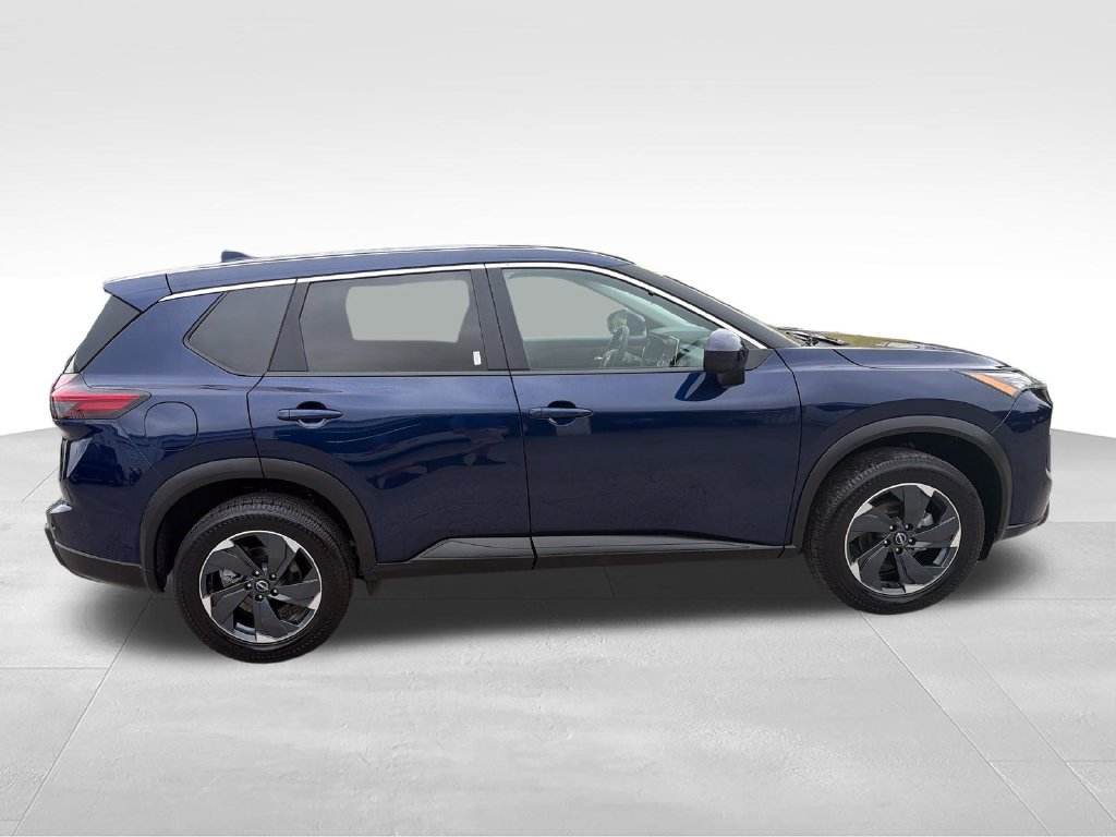 Used 2024 Blue Nissan SV image 6