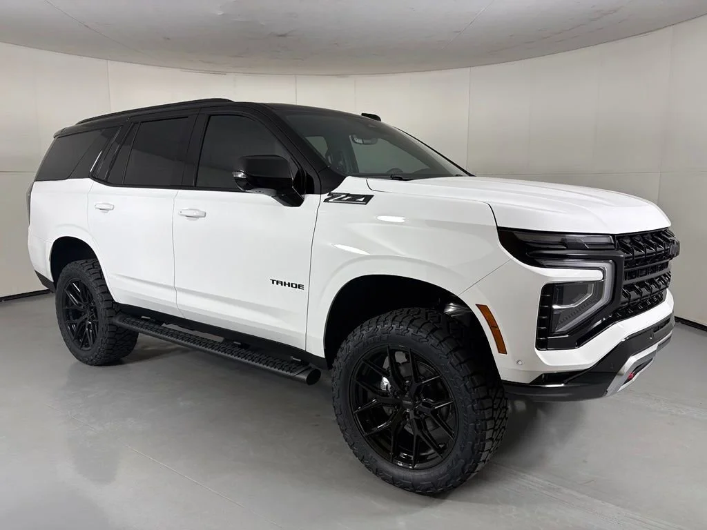 New 2026 Summit White Chevrolet Z71 image 11