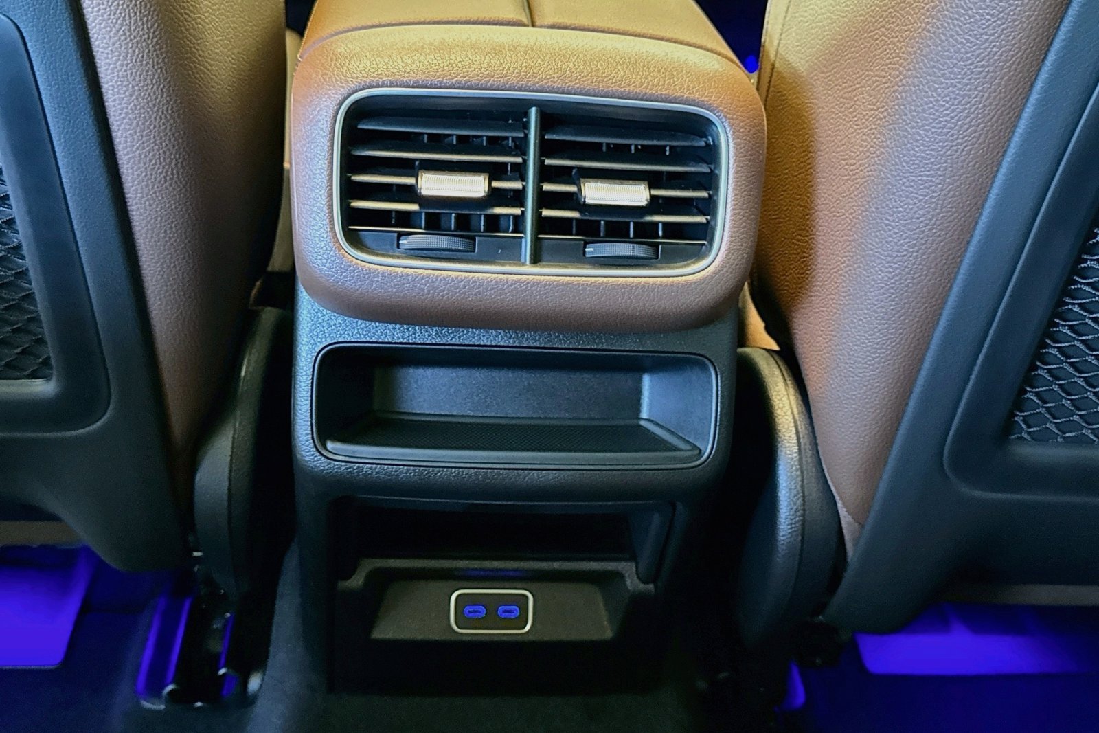New 2026 Polar White Mercedes-Benz GLE 450e image 23