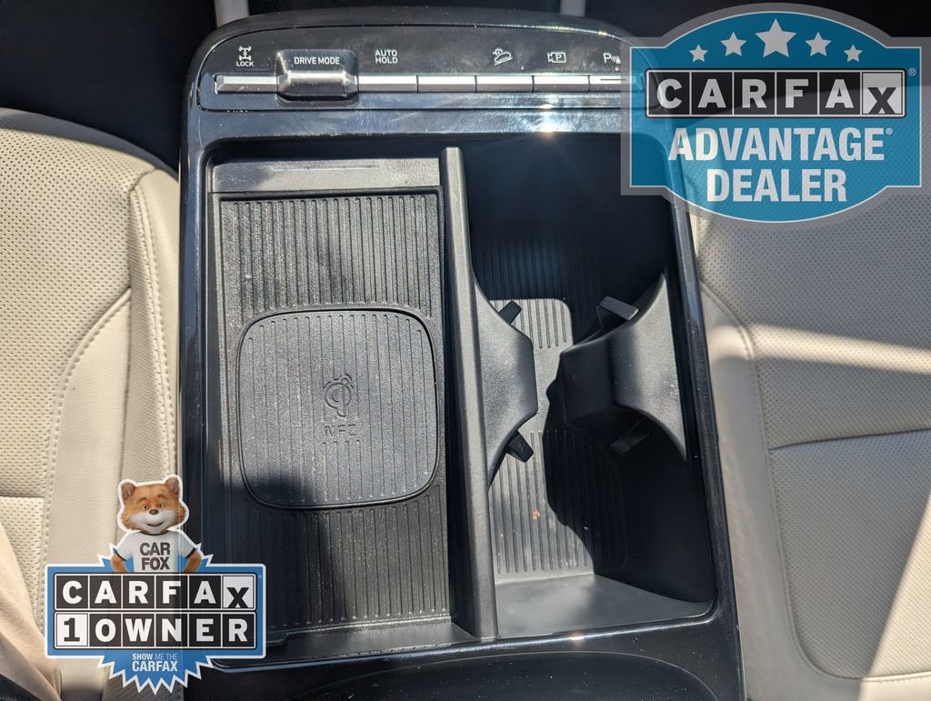 Used 2025  Hyundai Limited image 10