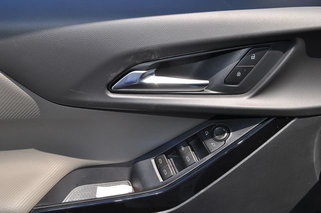 New 2026 Summit White Chevrolet LT image 10