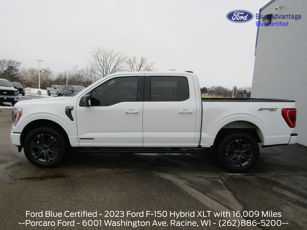 Certified Used 2023 Oxford White Ford XLT image 2