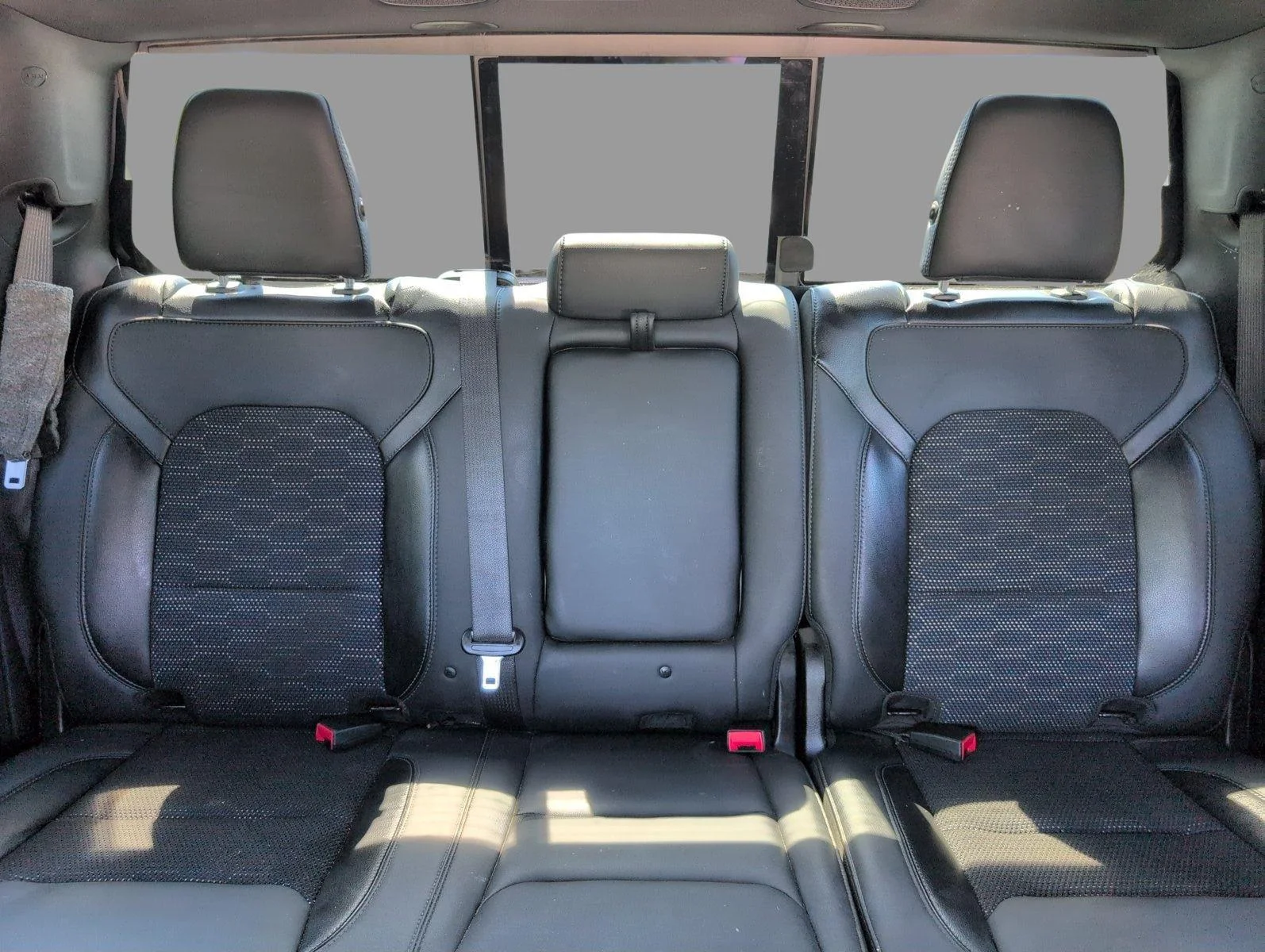 Used 2020 Ceramic Gray Clearcoat Ram Big Horn image 30