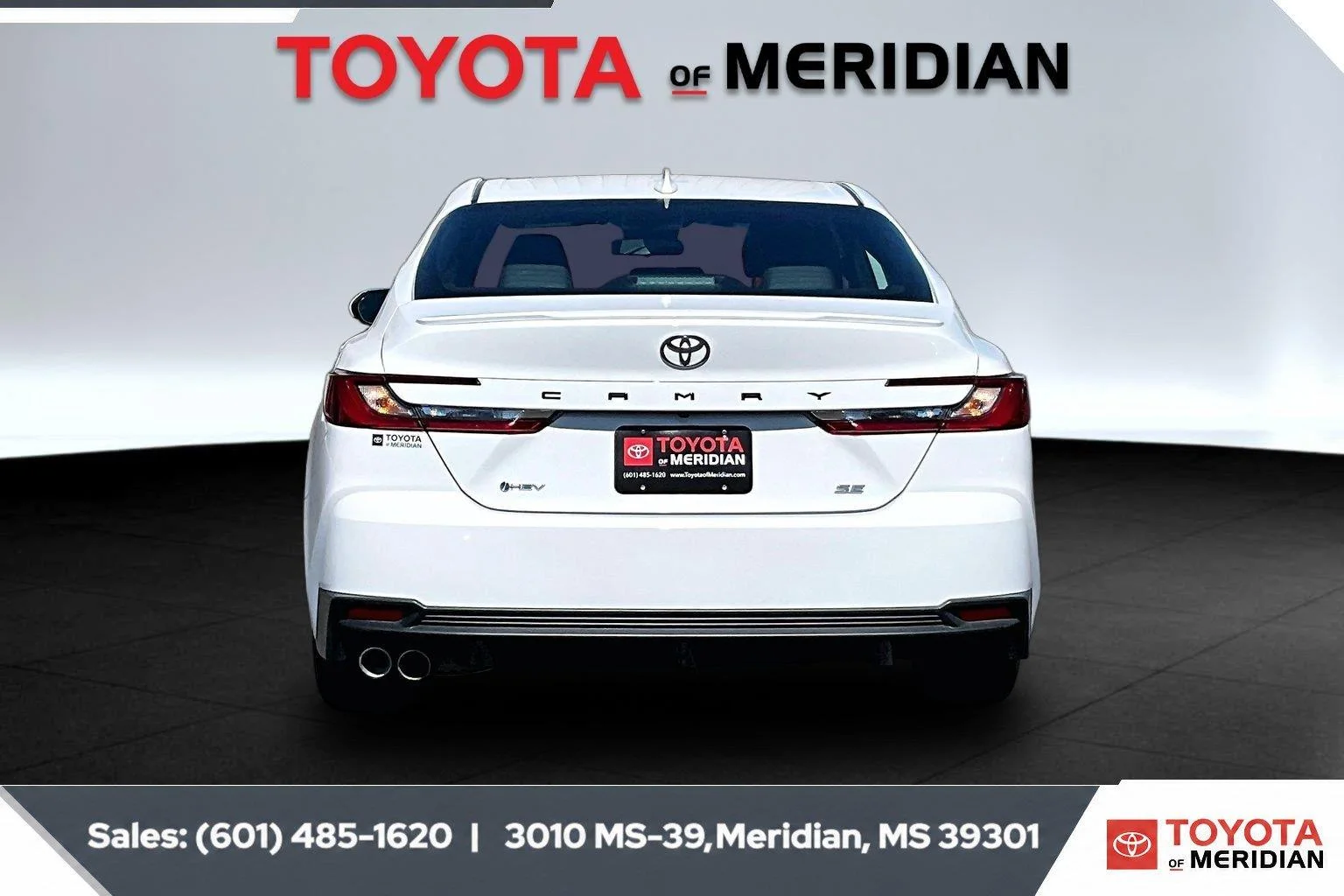 Used 2025 Ice Cap Toyota SE (Natl) image 4