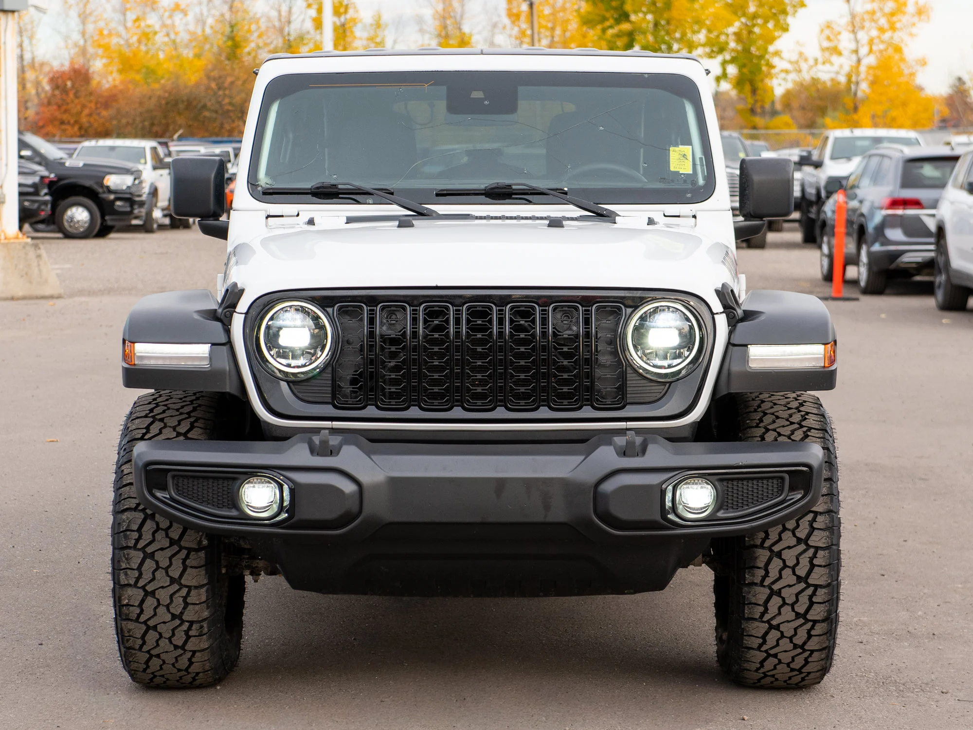 Used 2024 White Jeep Willys* 4 Door 4x4, Safety Group, Rear Locker, Heated Seats/Wheel image 7