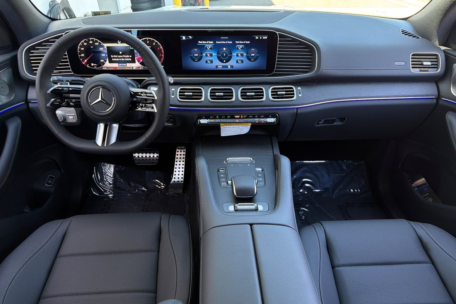 New 2026 Polar White Mercedes-Benz GLS 450 image 2