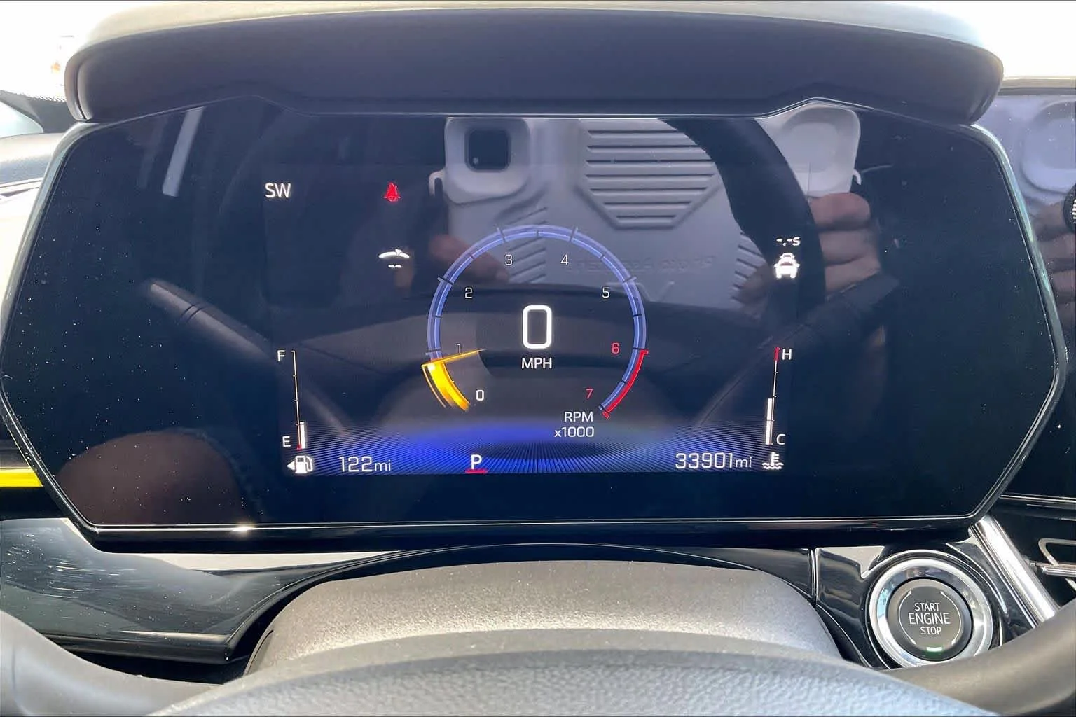 Used 2025 Summit White Chevrolet ACTIV image 24