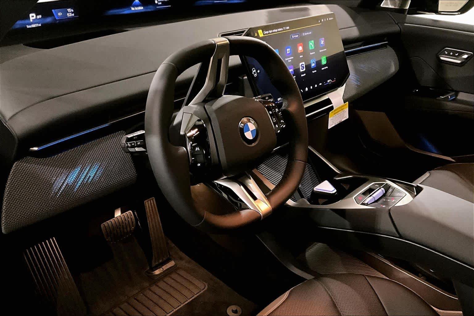 New 2027 Ocean Wave Blue Metallic BMW 50 xDrive image 9