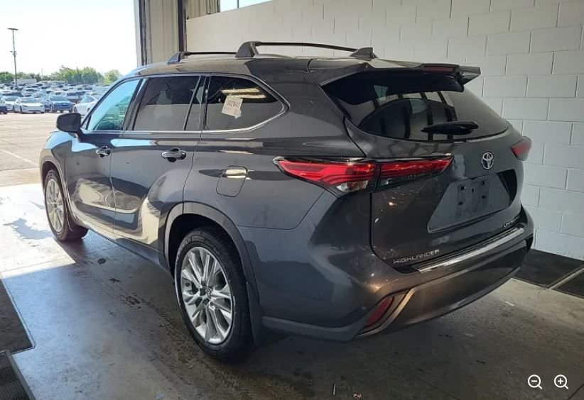 Used 2021 Gray Toyota Limited image 2