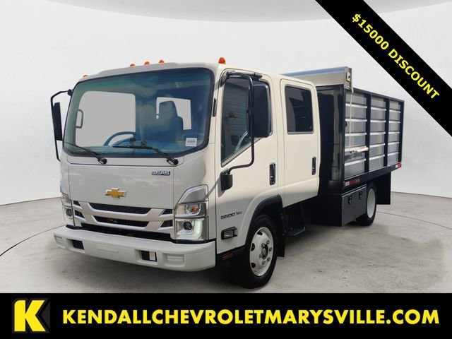 2025 Chevrolet Low Cab Forward's photo