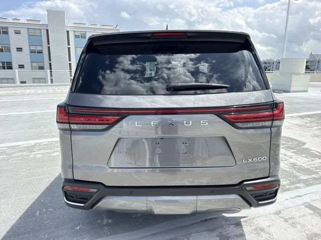 Used 2024 Gray Lexus 600 Luxury image 25