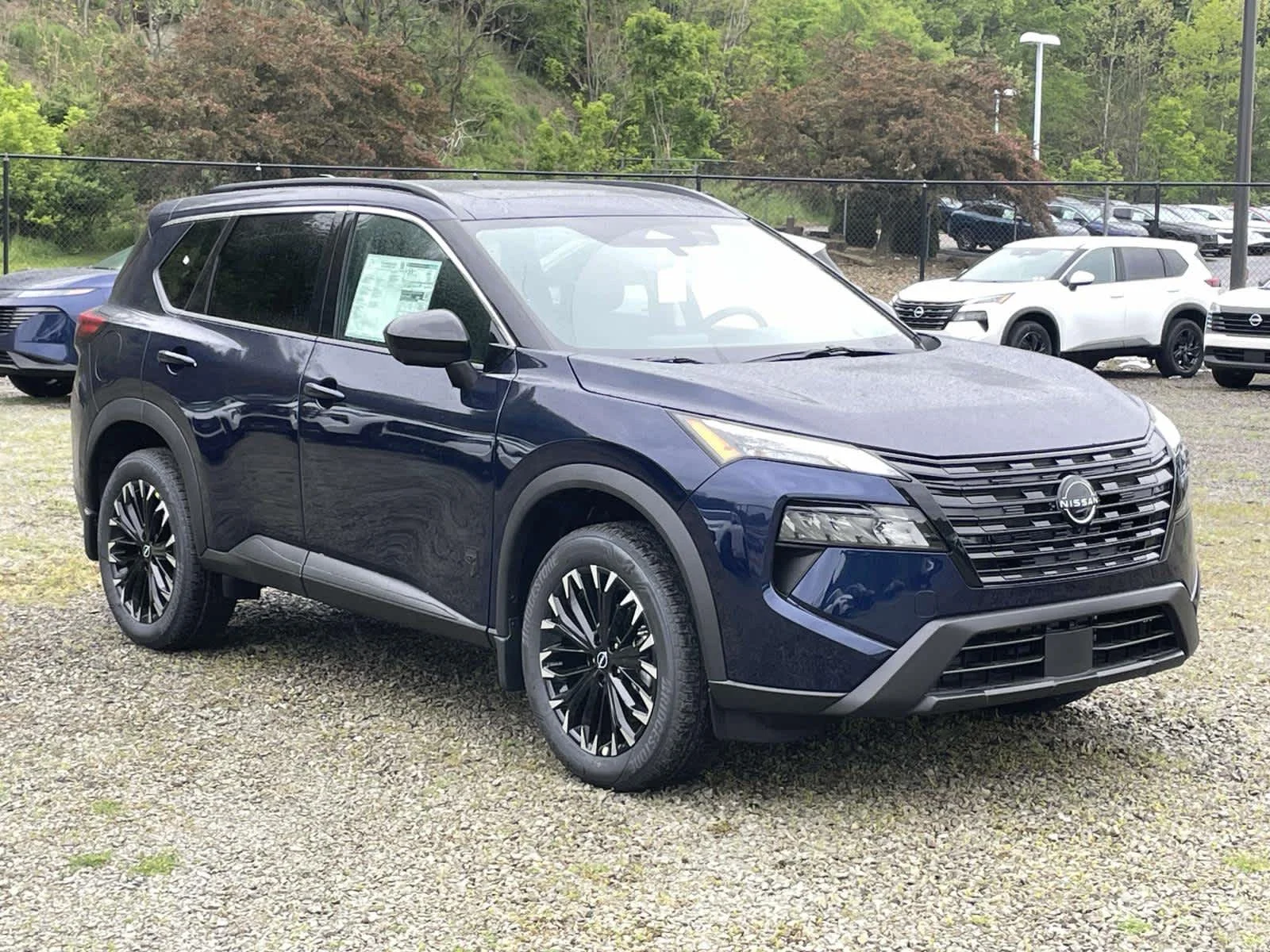 2026 Nissan Rogue Dark Armor AWD's photo