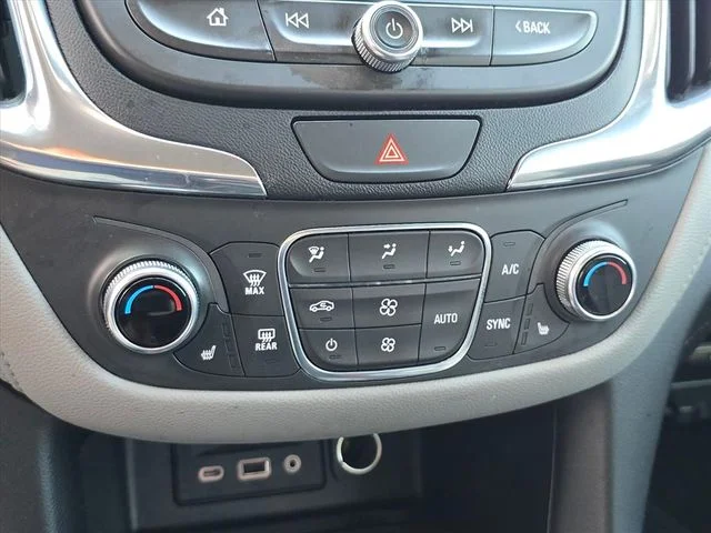 Used 2019 Beige Chevrolet Premier image 28