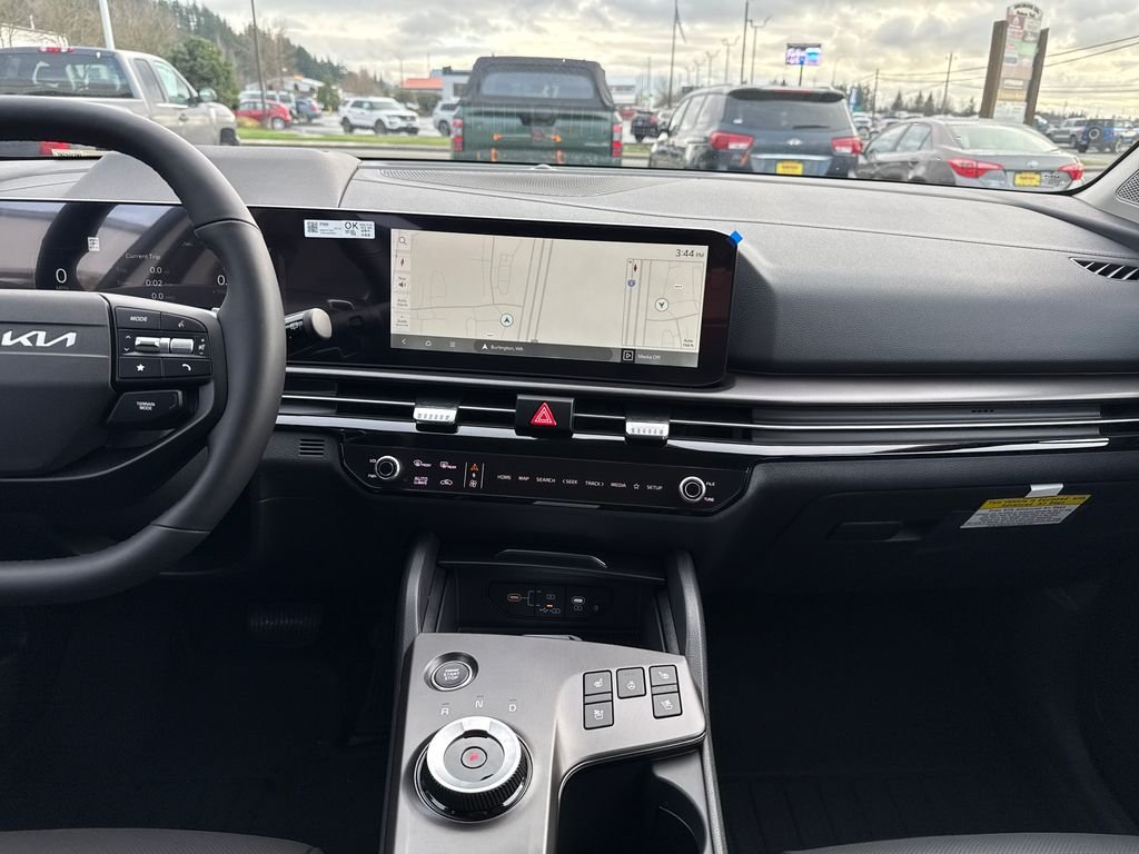 New 2026 Snow White Pearl Kia SX Prestige image 23