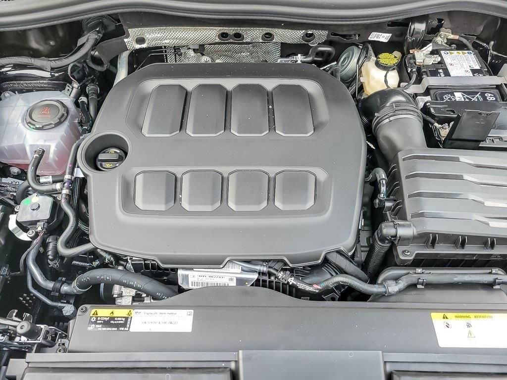 New 2026 Deep Black Pearl Volkswagen 2.0T SE image 17