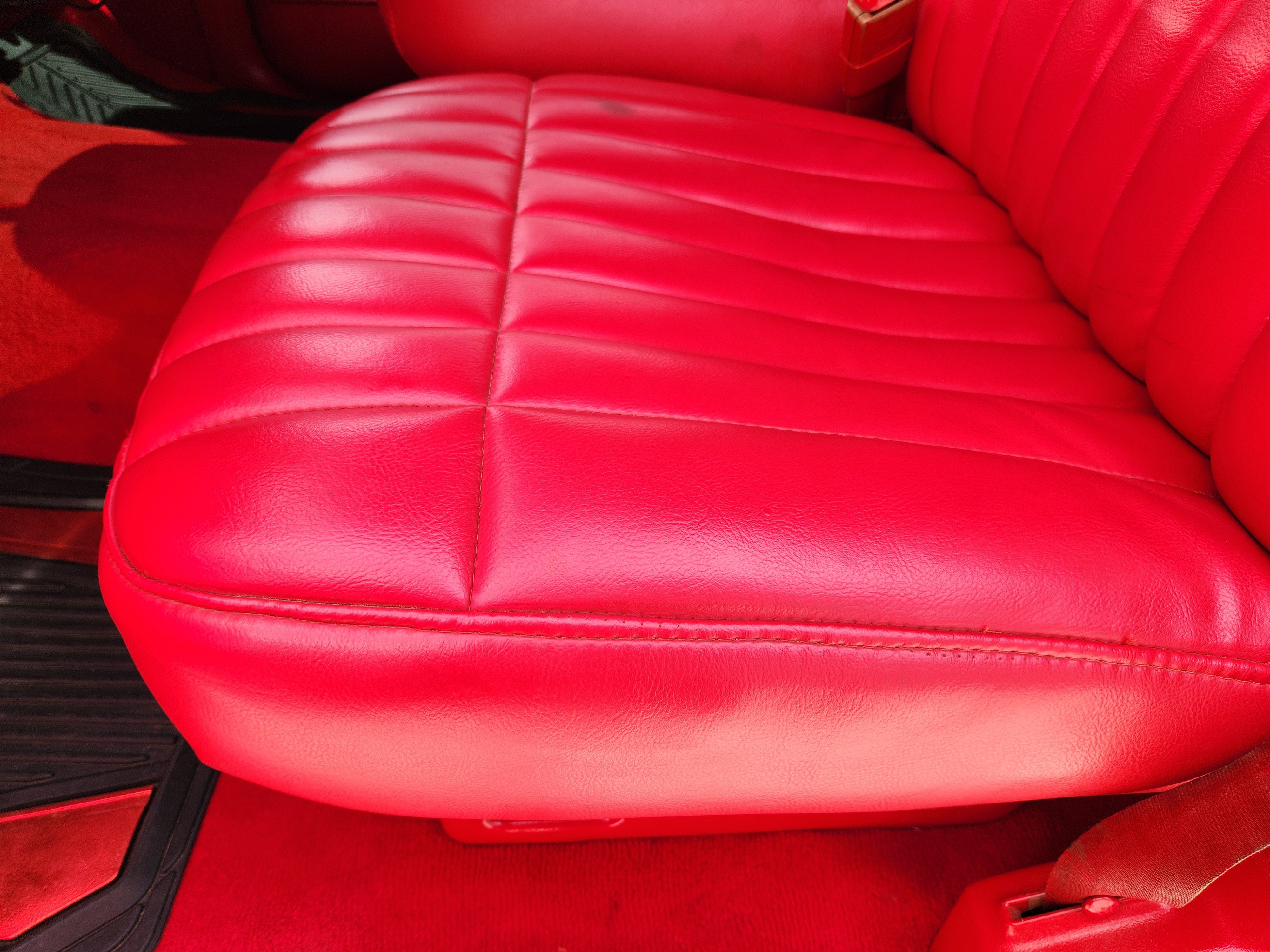 Used 1990 Red Chevrolet REG CAB 2WD 133WB image 23
