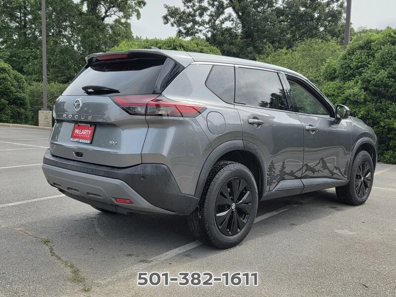Used 2021 Gun Metallic NISSAN FWD SV image 5