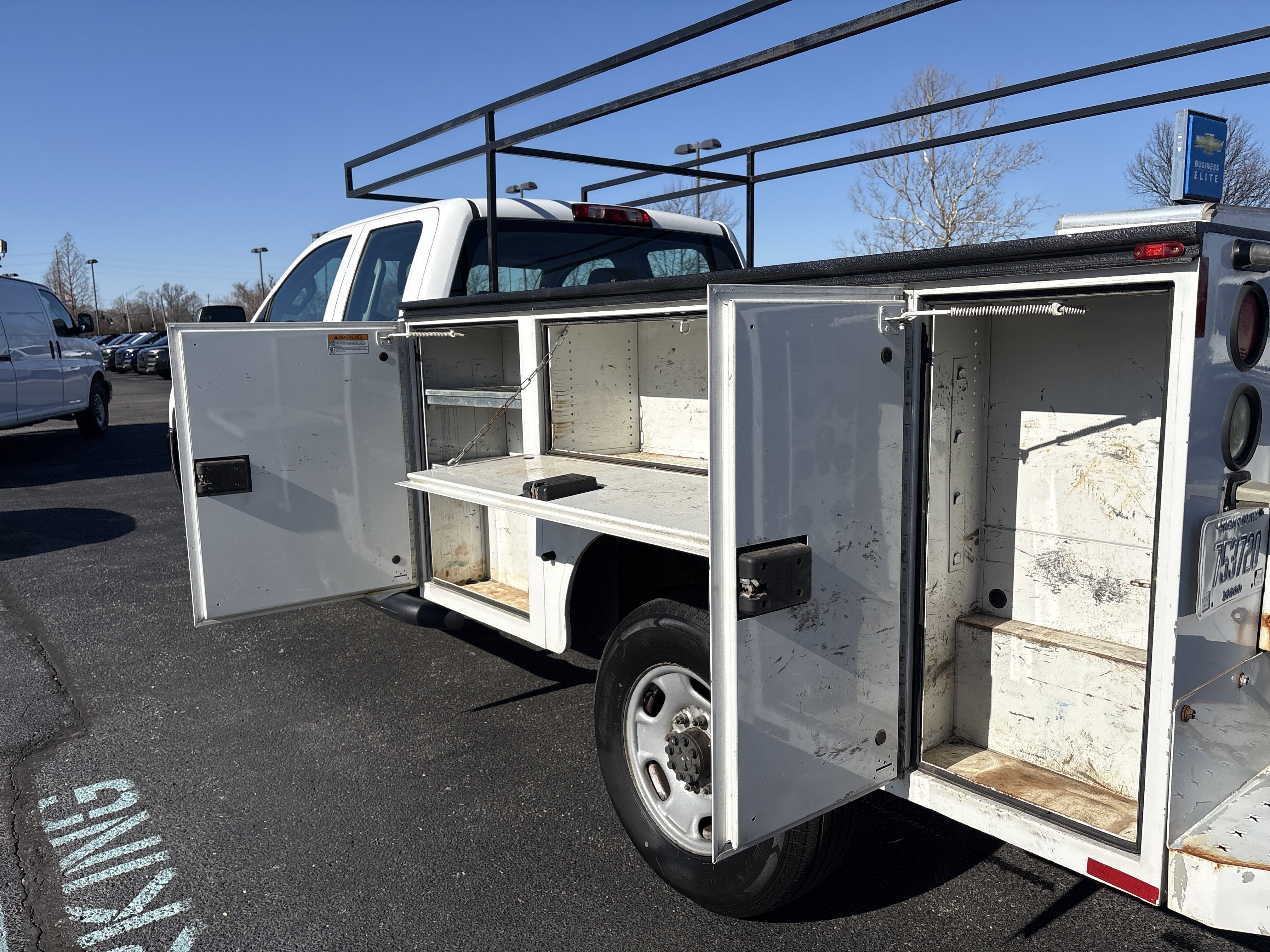 Used 2016 Summit White Chevrolet Work Truck image 25