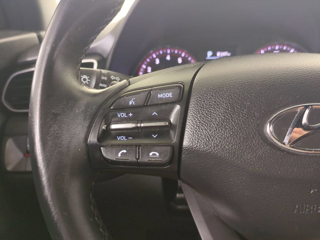 Used 2020 White Hyundai 2.0 Premium image 31