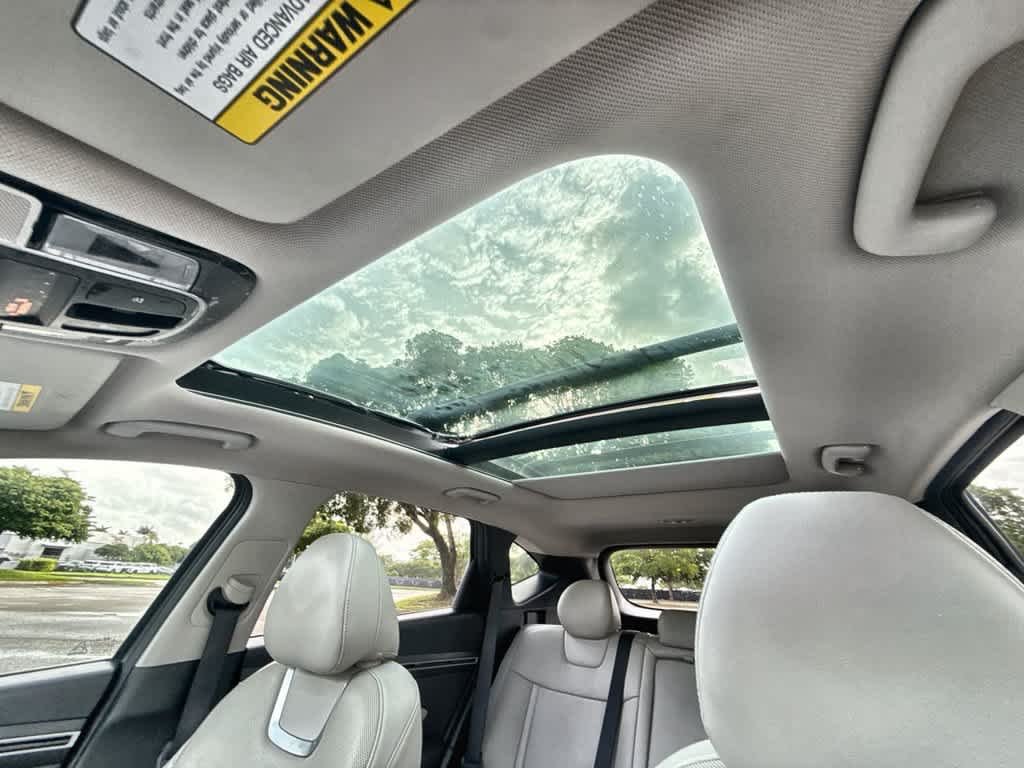 Used 2024 Hampton Gray Hyundai Limited image 17