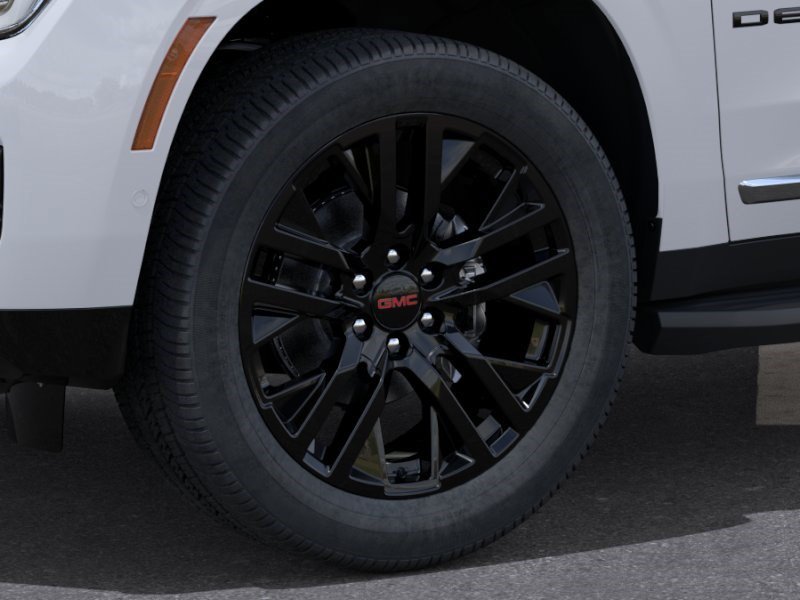 2026 GMC Yukon XL Denali - Photo 9