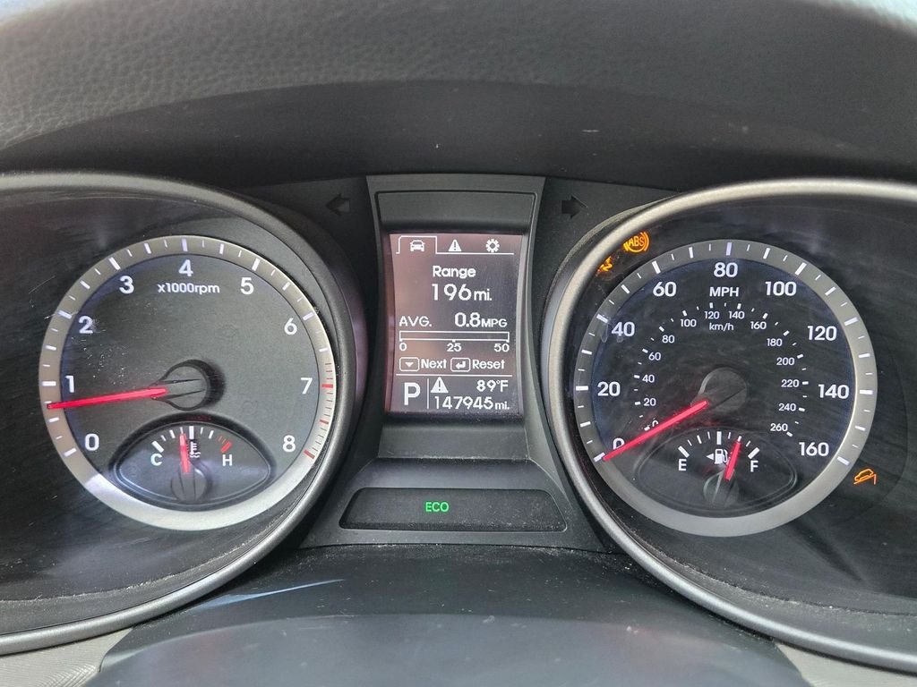 Used 2014 Black Hyundai Base image 21