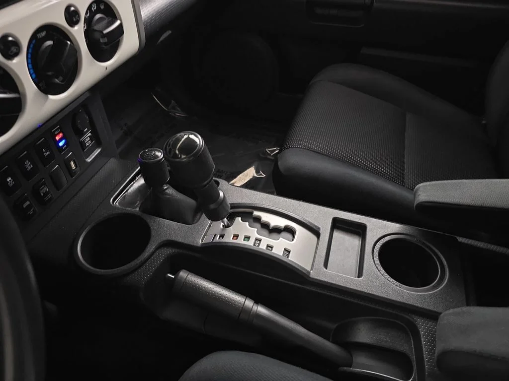 Used 2012 Iceberg Toyota Base image 26