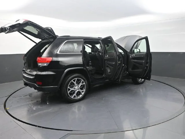Used 2019 Black Jeep Limited image 38