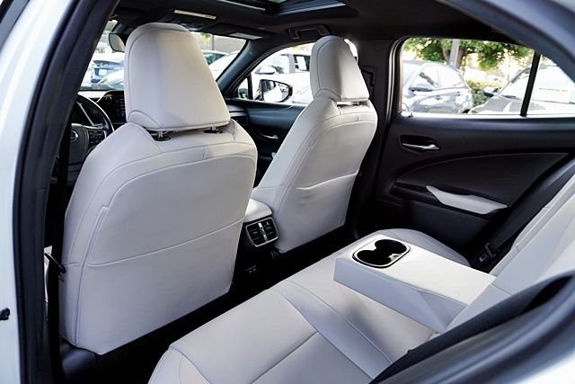 Used 2023 Gray Lexus 250h Base image 15