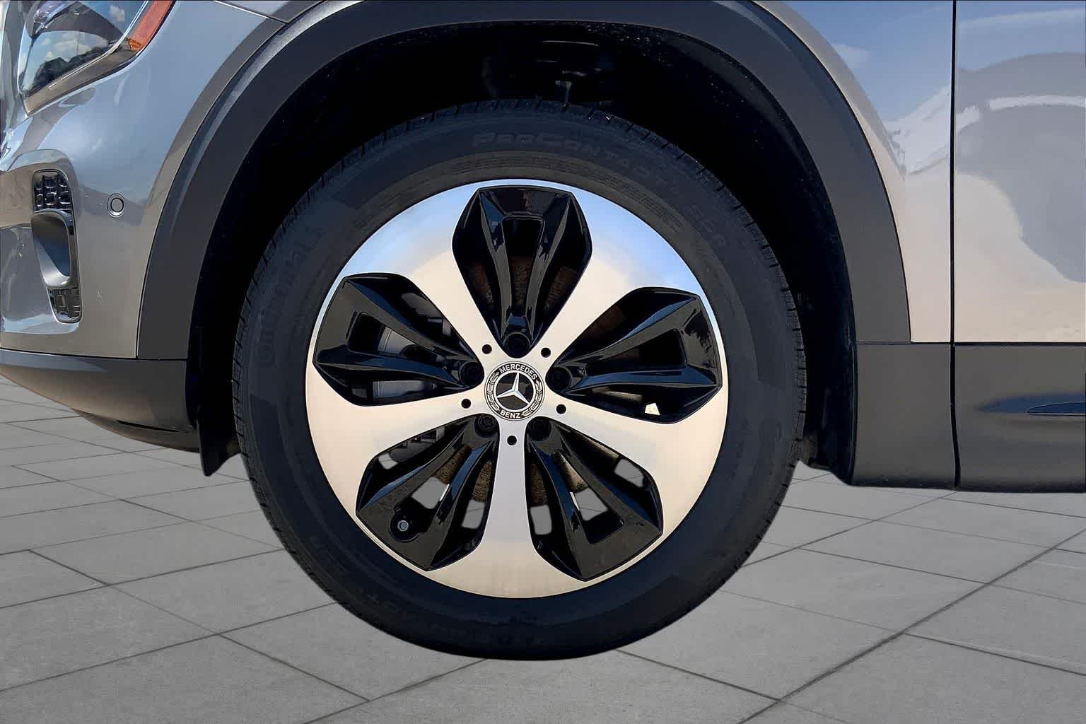 2025 Mercedes-Benz GLB Base - Photo 21