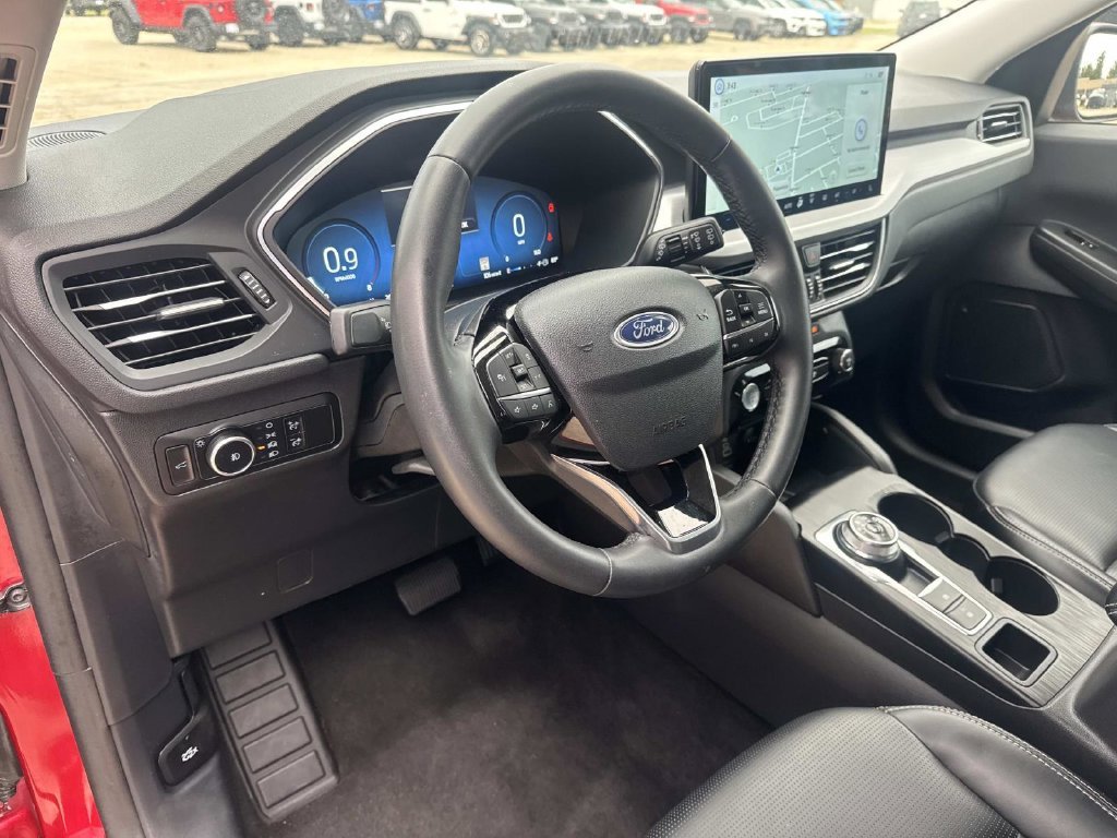 Used 2025 Red Ford Platinum image 26