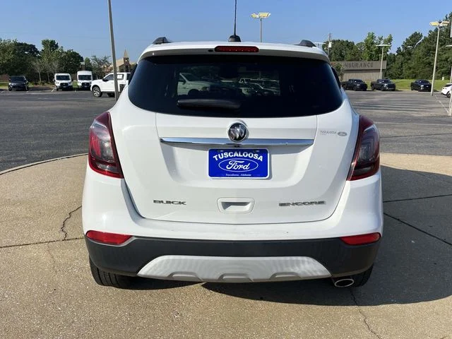 Used 2017 White Buick Preferred image 4