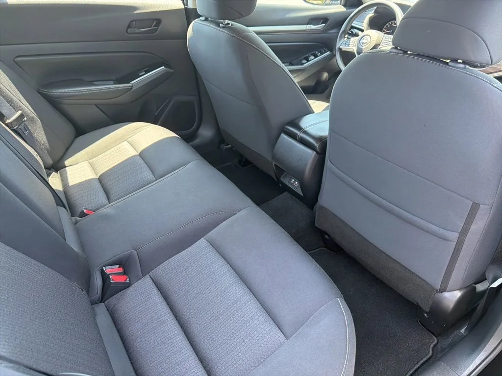 Used 2023 Black Nissan 2.5 SV image 11